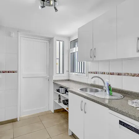 Con Piscina Privada Feriehus San Bartolomé